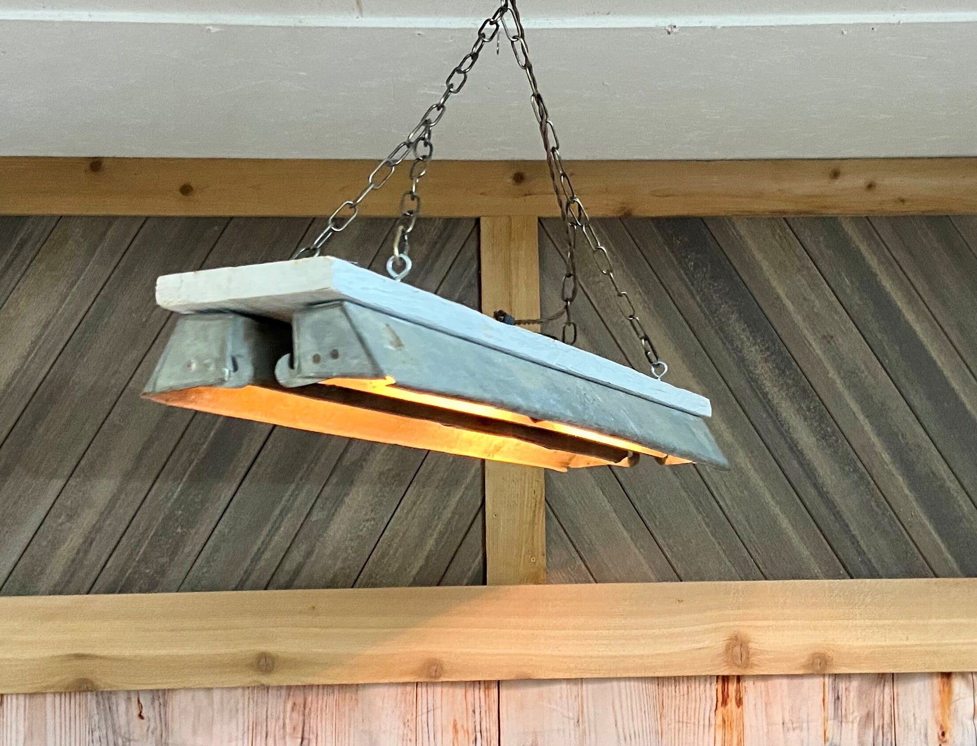 Rustic chandelier made from upcycled chicken feeders, unique light adds farmhouse charm to you kitchen or dinning room.