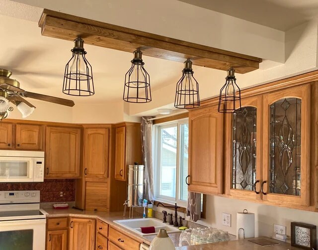 Farmhouse Beam Light Fixture: Rustic Elegance with Handcrafted Ceiling Barn Fixture, Designed for Cozy and Stylish Home Decor