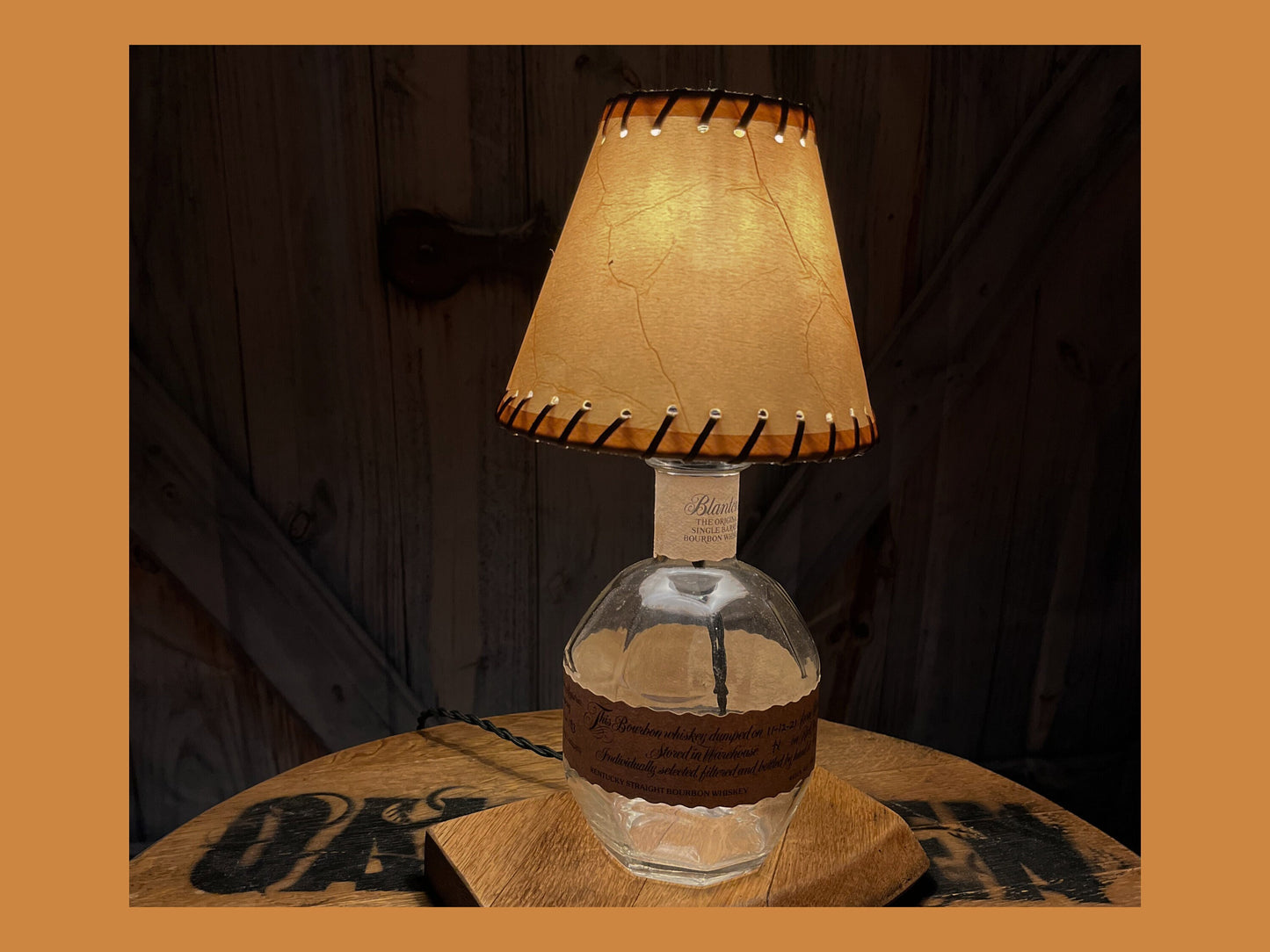 Blantons Bourbon table lamp on oak barrel lid, dimmable light with faux leather shade, perfect home bar or office gift for the whiskey lover